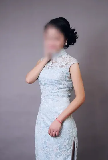 Guusje, 28
