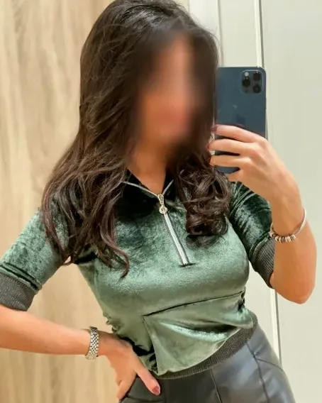 Ikram, 28