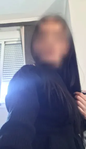 Leyla, 39