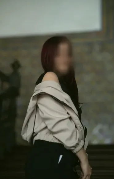 Naima, 26